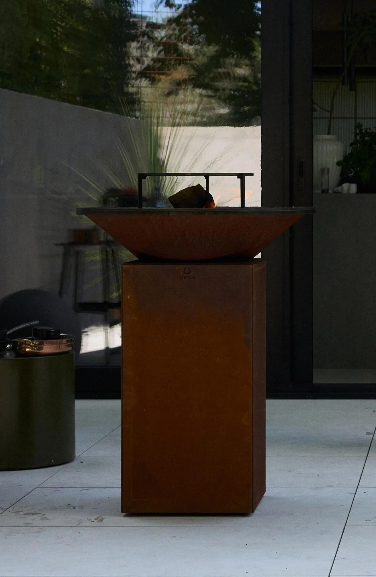Plancha à bûches OFYR 75 CORTEN – Image 3